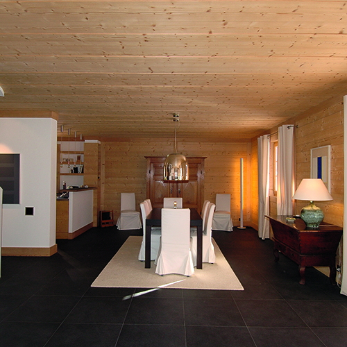 Chalet Photo 01